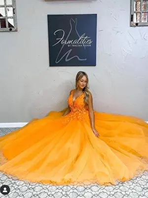 Gorgeous orange prom ballgown 02840